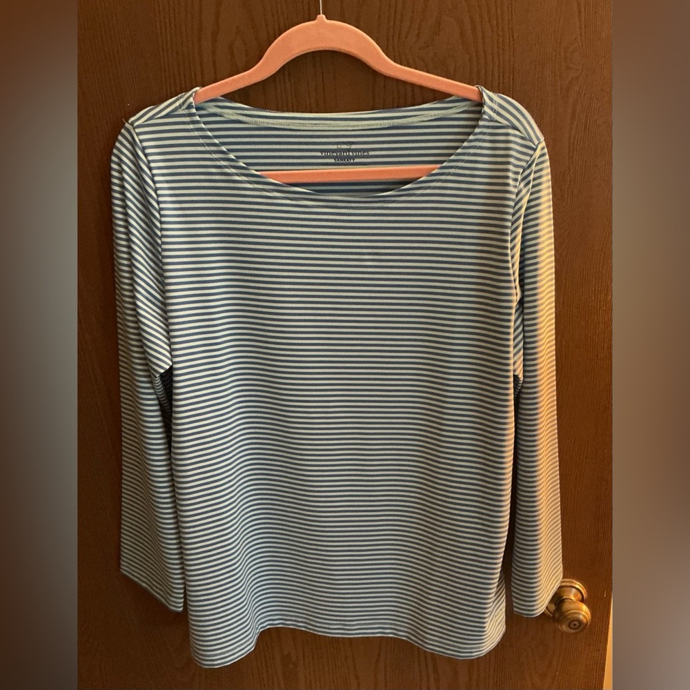 Vineyard Vines Sankaty XL NWT